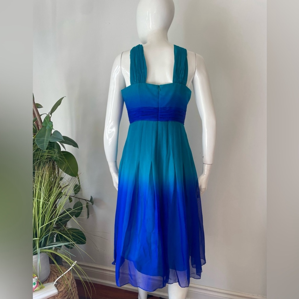 Jones New York Blue Teal Ombré
Halter Flowy 100% silk Dress - Picture 3 of 11